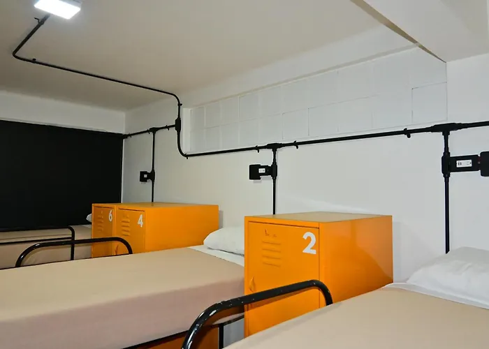 Mundo Joven Catedral Hostel