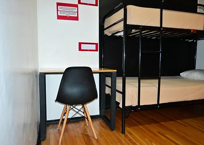 Mundo Joven Catedral Hostel