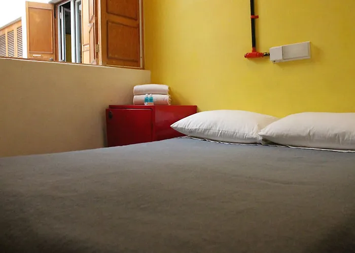 Hostel Mundo Joven Catedral Mexico City
